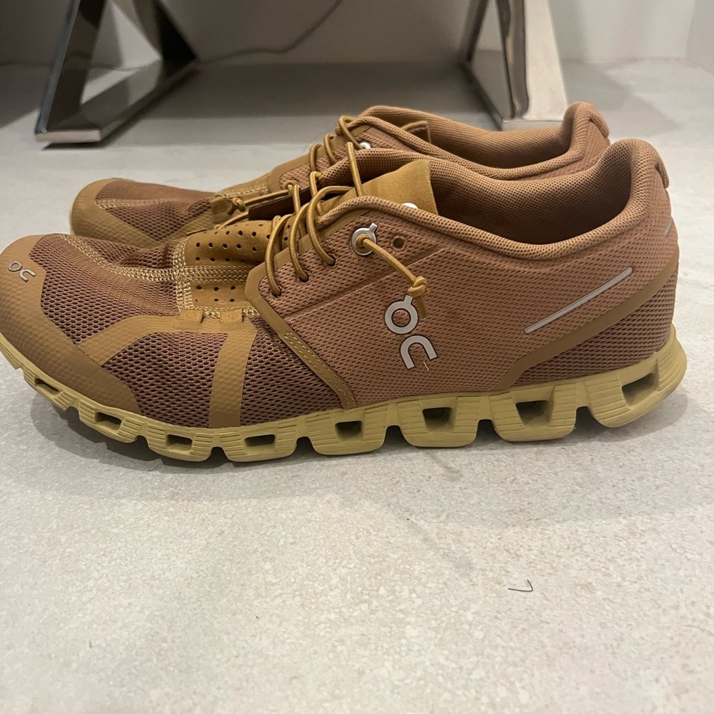 On Running Shoes Cloud X Men Size 8.5